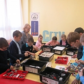 Пятиклассники Петровска будут учиться собирать роботов