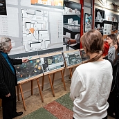 В Институте УРБАС проходит выставка студенческих работ по рисунку и живописи