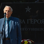 90 лет СГТУ: в техническом университете открыли Аллею Героев