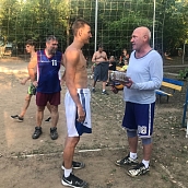 В «Политехнике» соревновались в умении играть в волейбол и бадминтон