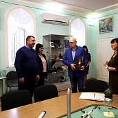 Заместитель министра финансов РФ посетил Народный музей  Ю.А. Гагарина