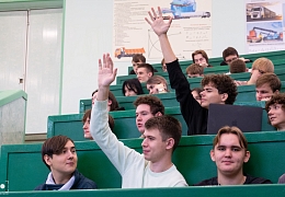 В ИнПИТ прошла встреча будущих разработчиков с представителями крупной российской ИТ-компании