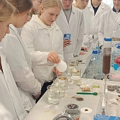 Преподаватели Института УРБАС провели профильную смену «Экология и космос» в «Галактике 64»